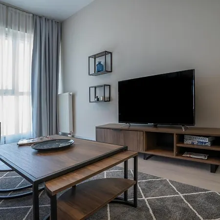 Stylish Urban Apt- Soak Up The City's Vibes Appartement